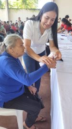 Adultos Mayores: Correo Paraguayo entregó 2448 tarjetas