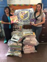 Correo Paraguayo entrega kits para aulas y bibliotecas